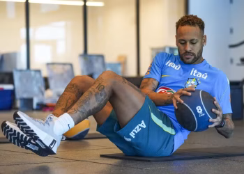 CBF desiste de prever retorno de Neymar na primeira fase da Copa e reduz clareza sobre o estado do camisa 10